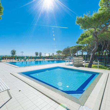 Park Residence Immobiliare Pacella Lido di Jesolo Luaran gambar