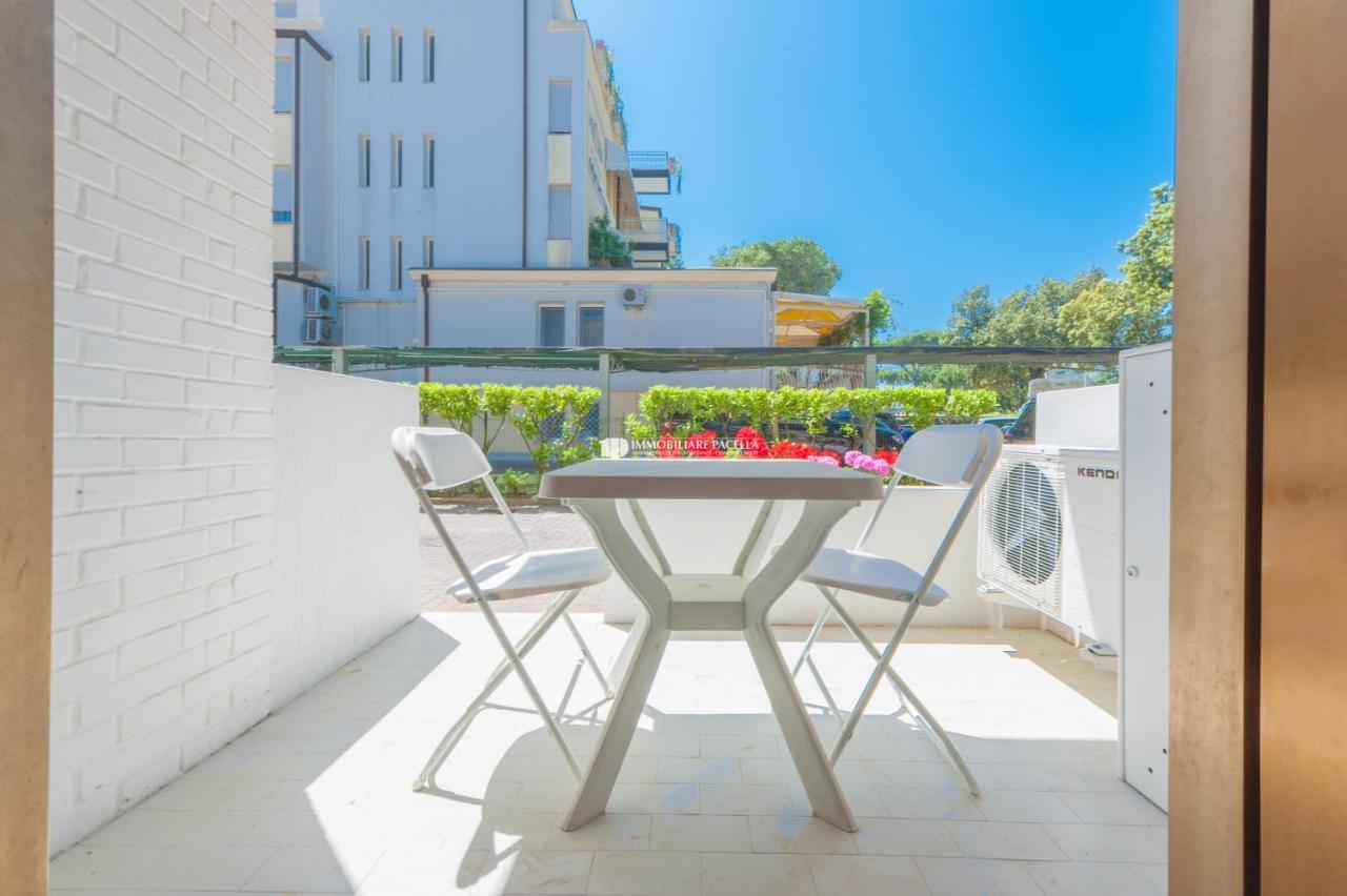 Park Residence Immobiliare Pacella Lido di Jesolo Luaran gambar